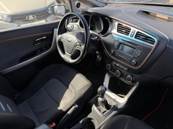 Kia Ceed II с пробегом 2013 года, цена 795 000 рублей, 249146 км, хэтчбек, Автокод Объявления