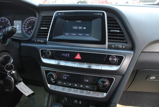 Hyundai Sonata VII (LF) Рестайлинг с пробегом 2018 года, цена 1 810 000 рублей, 80304 км, седан, Автокод Объявления