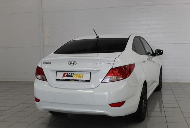 Hyundai Solaris I с пробегом 2014 года, цена 760 000 рублей, 200064 км, седан, Автокод Объявления