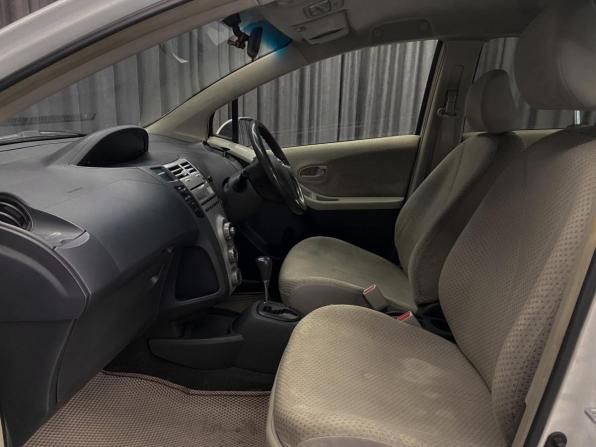 Toyota Vitz II (XP90) с пробегом 2007 года, цена 450 000 рублей, 339000 км, хэтчбек, Автокод Объявления