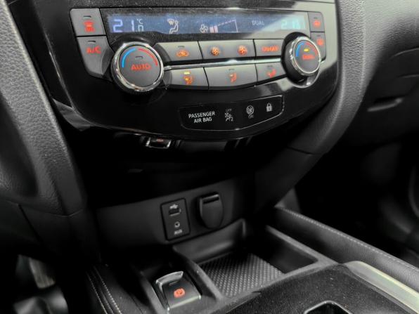 Nissan Qashqai II с пробегом 2014 года, цена 1 580 000 рублей, 175000 км, внедорожник, Автокод Объявления