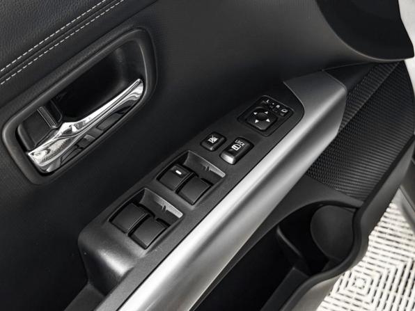 Mitsubishi Outlander II Рестайлинг с пробегом 2011 года, цена 1 399 000 рублей, 88887 км, внедорожник, Автокод Объявления