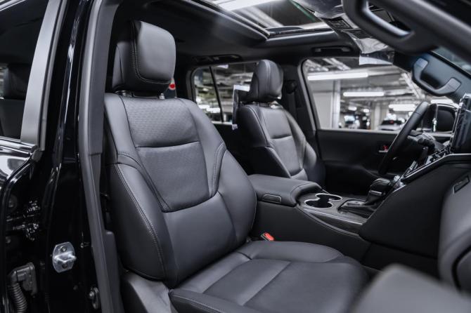 Новый Toyota Land Cruiser 300 Series 2026 года, цена 14 900 000 рублей, внедорожник, Автокод Объявления