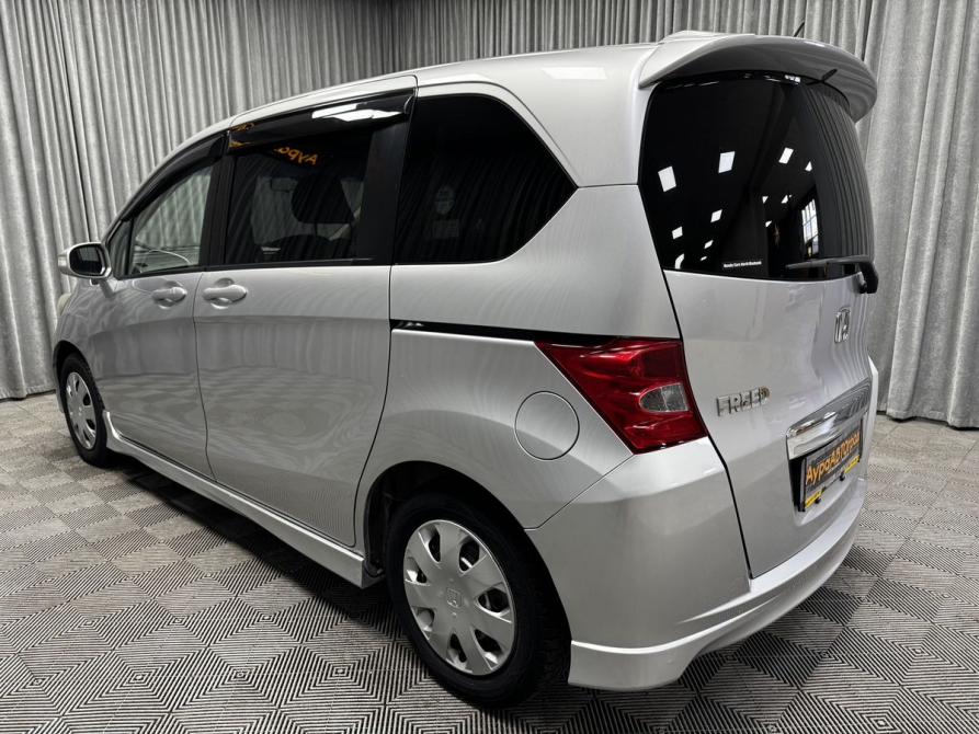 Honda Freed I Стерлитамак  - изображение 10