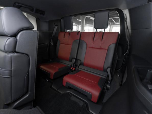 Toyota Land Cruiser 300 Series с пробегом 2025 года, цена 14 850 000 рублей, 35 км, внедорожник, Автокод Объявления