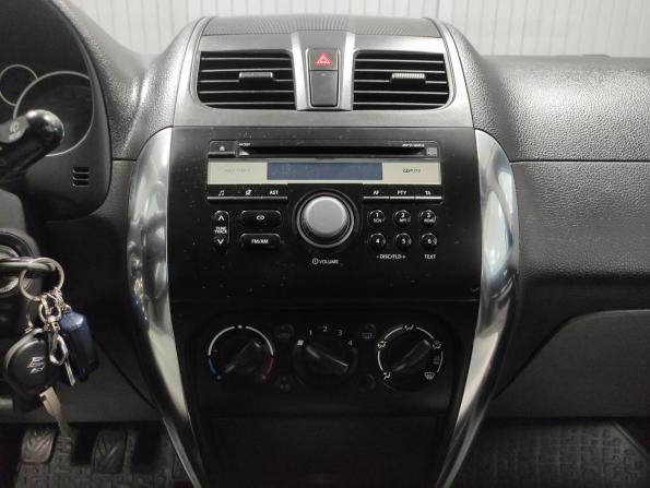 Suzuki SX4 I (Classic) Рестайлинг с пробегом 2014 года, цена 690 000 рублей, 248117 км, хэтчбек, Автокод Объявления
