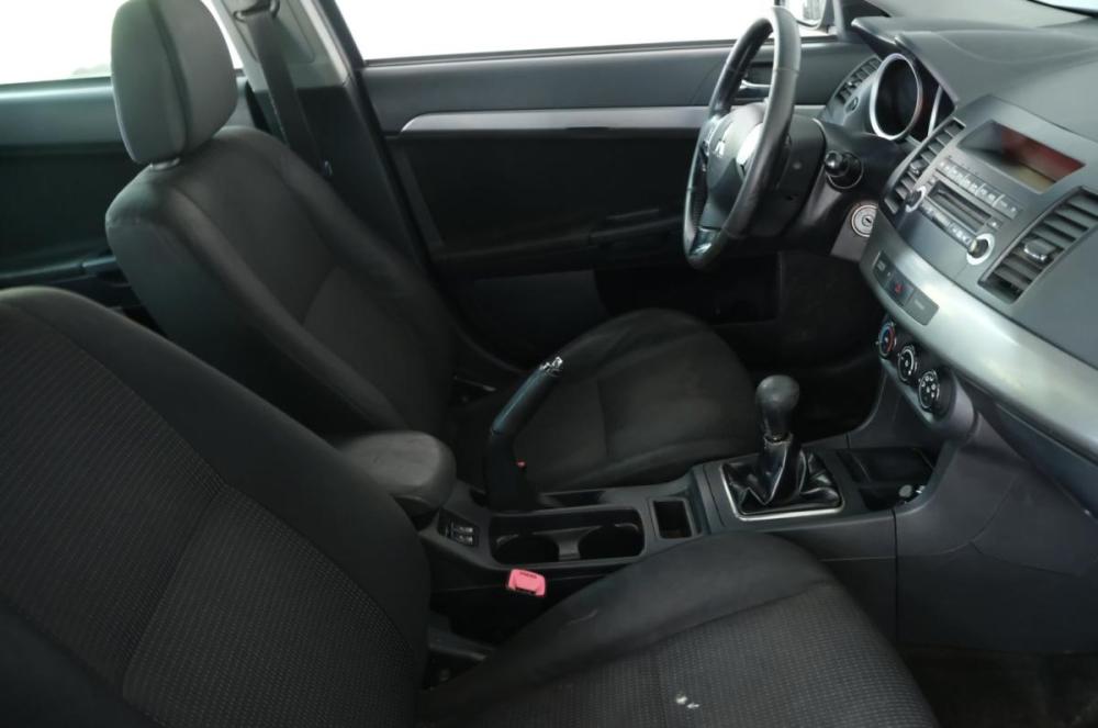 Mitsubishi Lancer X Омск  - изображение 19