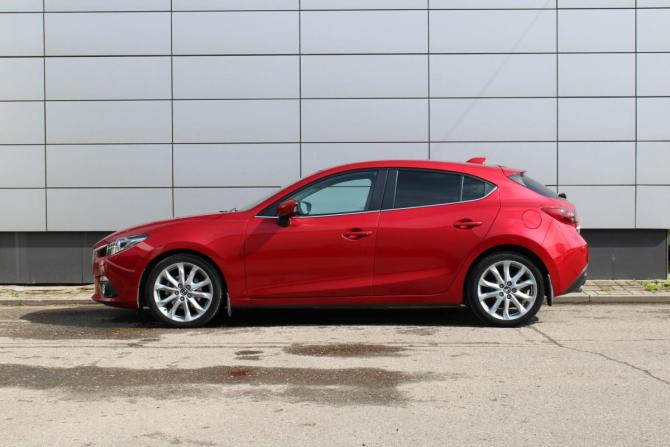 Mazda 3 III (BM) с пробегом 2013 года, цена 1 585 000 рублей, 101353 км, хэтчбек, Автокод Объявления