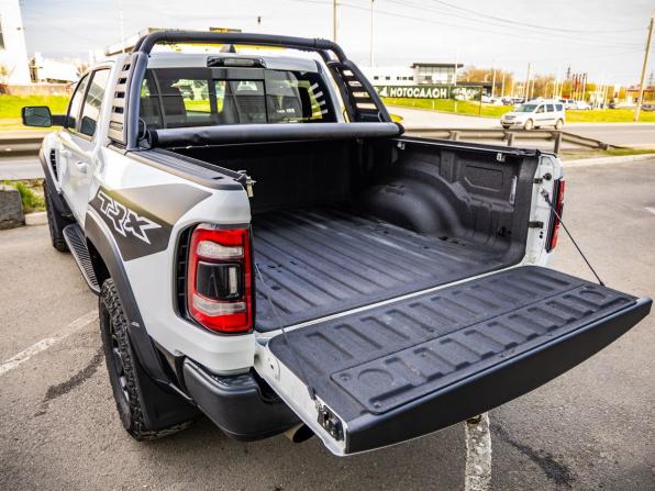 Ram 1500 V с пробегом 2022 года, цена 12 998 000 рублей, 44786 км, offers.body_type.unknown, Автокод Объявления