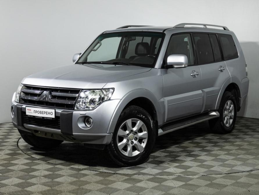 Mitsubishi Pajero IV Рестайлинг 1 Санкт-Петербург  - изображение 1