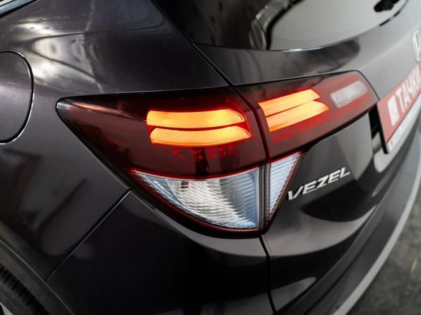 Honda Vezel I с пробегом 2014 года, цена 1 420 000 рублей, 116571 км, внедорожник, Автокод Объявления