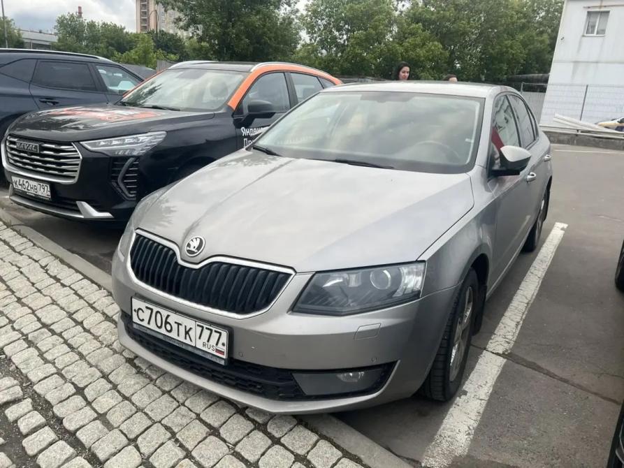 Skoda Octavia III (A7) Москва  - изображение 2