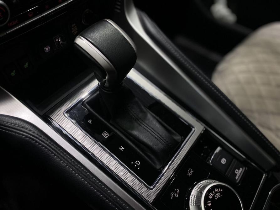 Mitsubishi Pajero Sport III Рестайлинг Ростов-на-Дону  - изображение 21