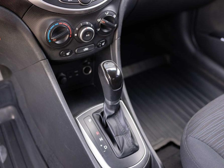 Hyundai Solaris I Рестайлинг Новосибирск  - изображение 15
