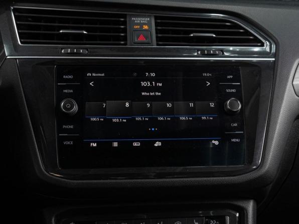 Volkswagen Tiguan II с пробегом 2020 года, цена 2 489 000 рублей, 96994 км, внедорожник, Автокод Объявления