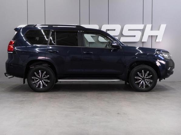 Toyota Land Cruiser Prado 150 Series Рестайлинг 2 с пробегом 2017 года, цена 4 989 000 рублей, 159021 км, внедорожник, Автокод Объявления