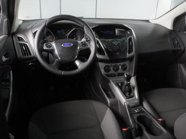 Ford Focus III с пробегом 2012 года, цена 800 000 рублей, 295519 км, седан, Автокод Объявления