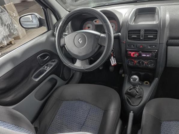 Renault Symbol I Рестайлинг 2 с пробегом 2007 года, цена 228 000 рублей, 255815 км, седан, Автокод Объявления