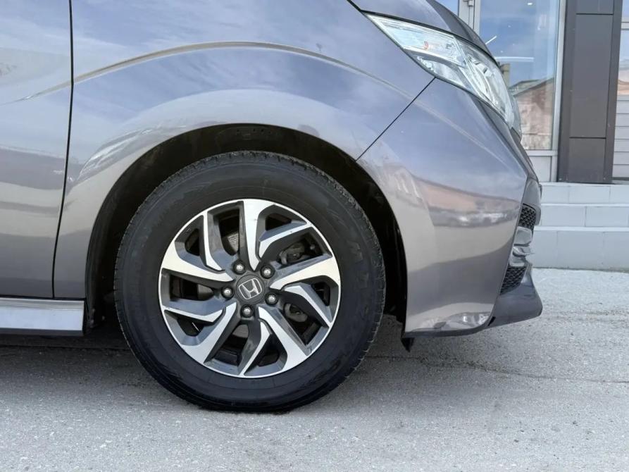 Honda Stepwgn V Рестайлинг Новосибирск  - изображение 2