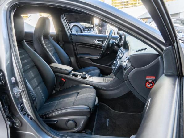 Mercedes-Benz GLA I (X156) Рестайлинг с пробегом 2019 года, цена 1 937 000 рублей, 184502 км, внедорожник, Автокод Объявления