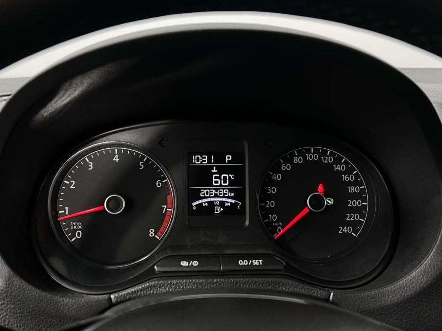 Volkswagen Polo V Рестайлинг Казань  - изображение 12