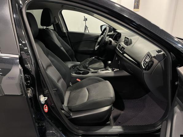 Mazda 3 III (BM) с пробегом 2013 года, цена 1 316 000 рублей, 177700 км, хэтчбек, Автокод Объявления