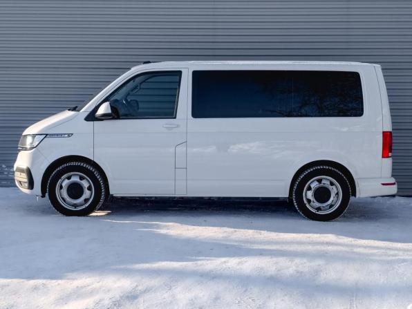Volkswagen Caravelle T6 Рестайлинг с пробегом 2020 года, цена 3 950 000 рублей, 110732 км, минивэн, Автокод Объявления