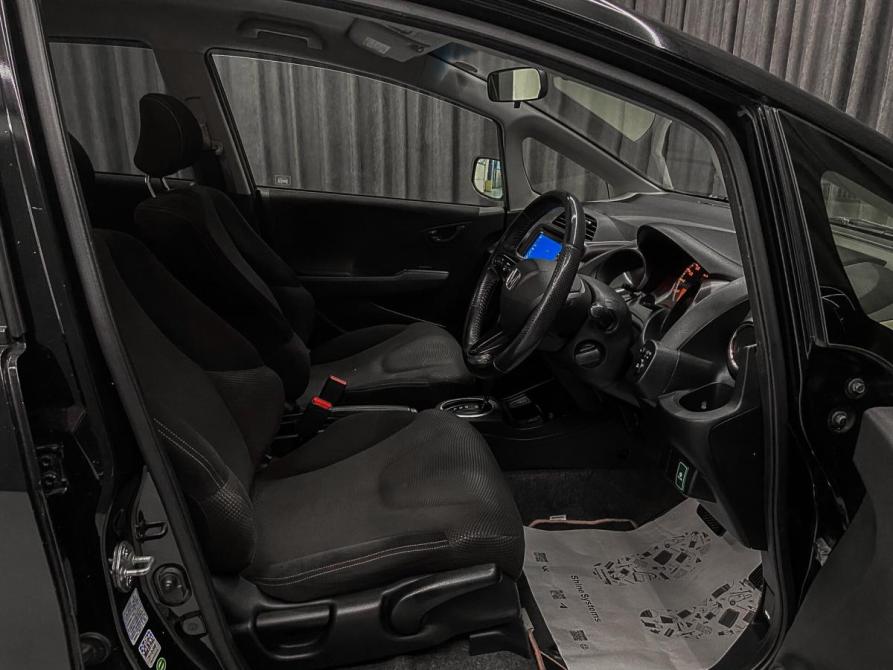 Honda Fit II Красноярск  - изображение 9