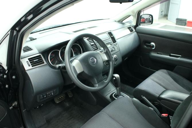 Nissan Tiida I Рестайлинг с пробегом 2011 года, цена 845 000 рублей, 145198 км, хэтчбек, Автокод Объявления