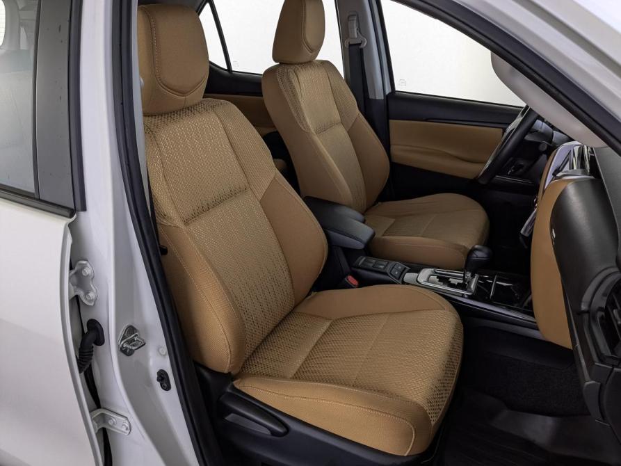 Toyota Fortuner II Рестайлинг Москва  - изображение 24