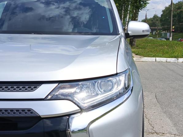 Mitsubishi Outlander III Рестайлинг 3 с пробегом 2020 года, цена 2 340 000 рублей, 133429 км, внедорожник, Автокод Объявления