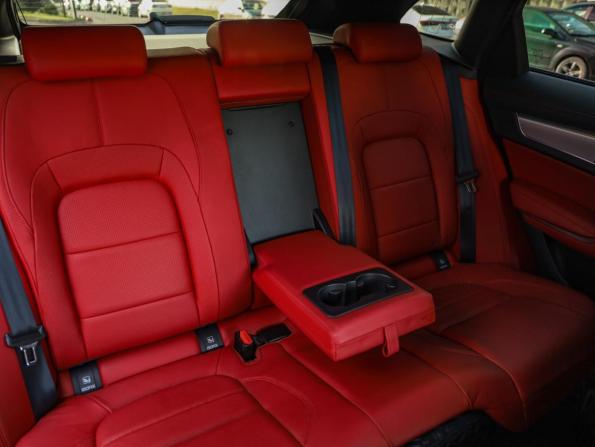 Jaguar F-Pace I Рестайлинг с пробегом 2021 года, цена 5 530 000 рублей, 25911 км, внедорожник, Автокод Объявления