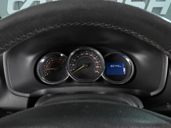 Renault Sandero II с пробегом 2015 года, цена 879 000 рублей, 183745 км, хэтчбек, Автокод Объявления