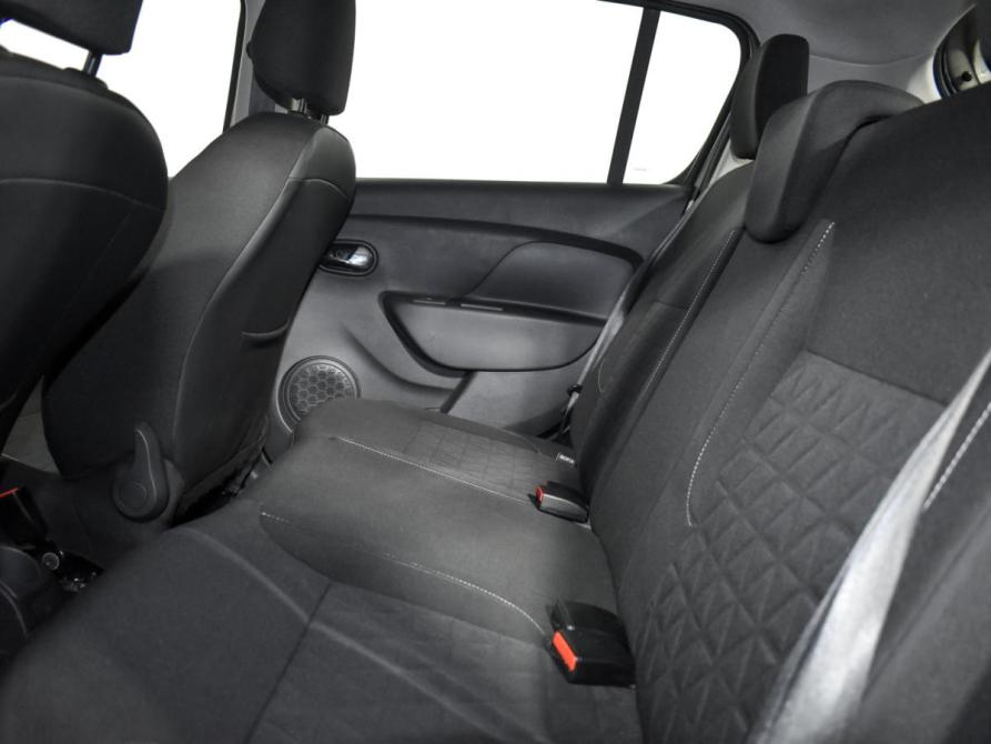 Renault Sandero II Санкт-Петербург  - изображение 13