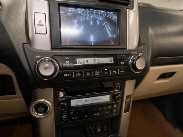 Toyota Land Cruiser Prado 150 Series с пробегом 2011 года, цена 2 600 000 рублей, 267563 км, внедорожник, Автокод Объявления