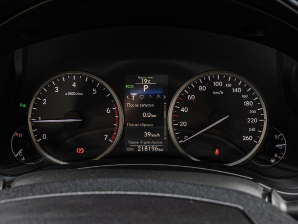 Lexus NX I с пробегом 2015 года, цена 2 290 000 рублей, 218196 км, внедорожник, Автокод Объявления