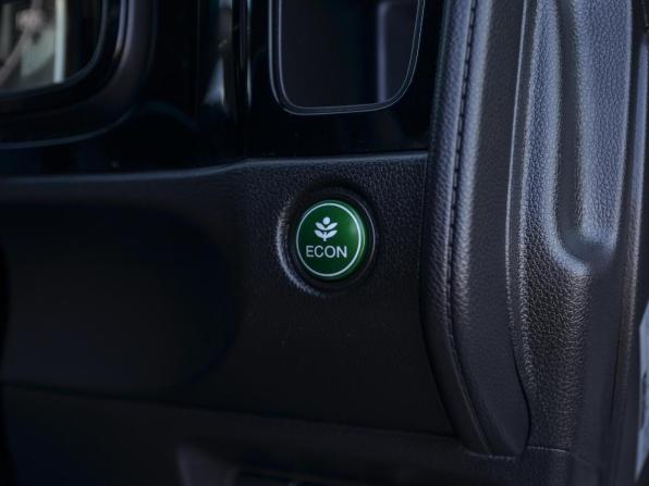 Honda Shuttle II Рестайлинг с пробегом 2019 года, цена 1 415 000 рублей, 190806 км, универсал, Автокод Объявления