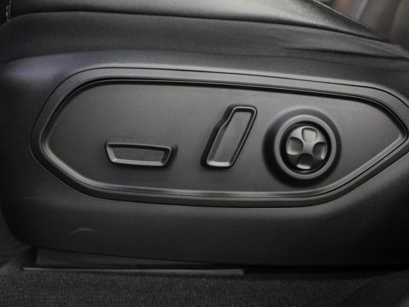 Jeep Grand Cherokee V (WL) с пробегом 2023 года, цена 5 590 000 рублей, 42000 км, внедорожник, Автокод Объявления