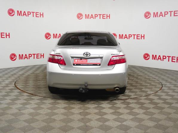 Toyota Camry VI (XV40) Рестайлинг с пробегом 2010 года, цена 1 050 000 рублей, 302740 км, седан, Автокод Объявления