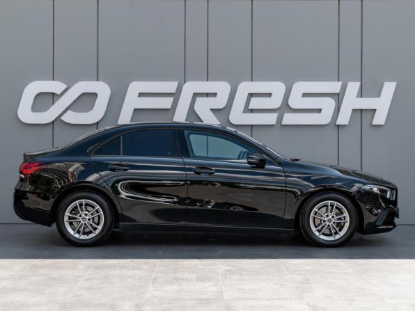 Mercedes-Benz A-Класс IV (W177) с пробегом 2019 года, цена 2 125 000 рублей, 98464 км, седан, Автокод Объявления