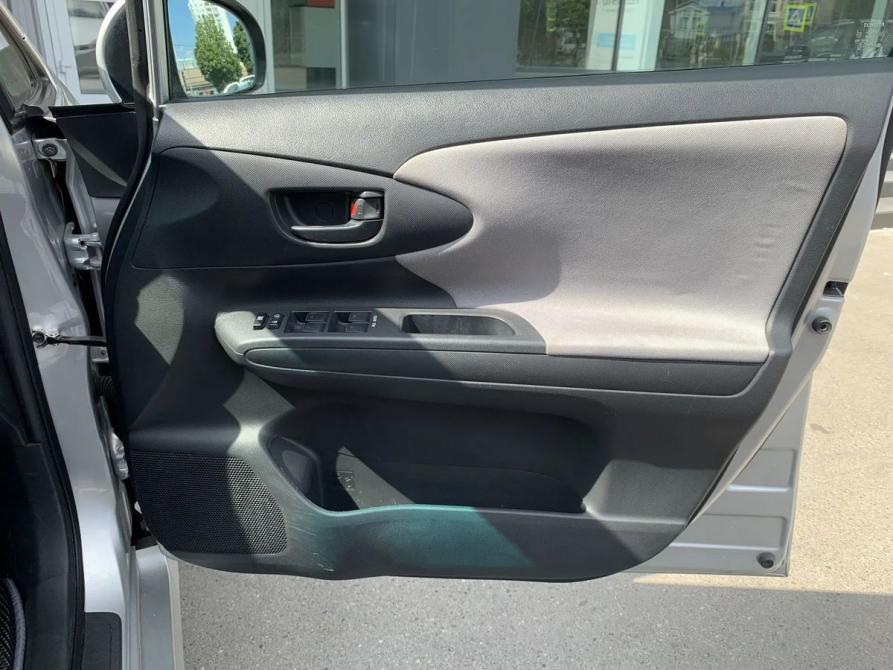 Toyota Wish II Краснодар  - изображение 17
