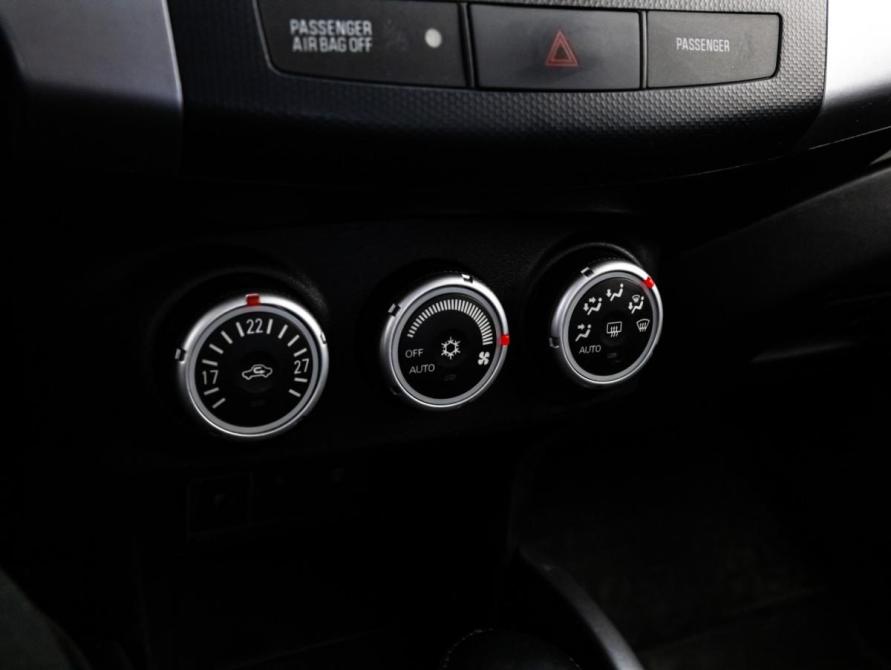 Mitsubishi Outlander II Санкт-Петербург  - изображение 13