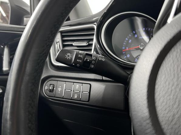 Kia Ceed III с пробегом 2021 года, цена 1 835 000 рублей, 140730 км, универсал, Автокод Объявления