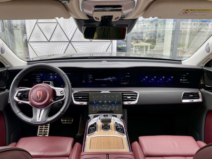 Hongqi E-HS9 Москва  - изображение 13