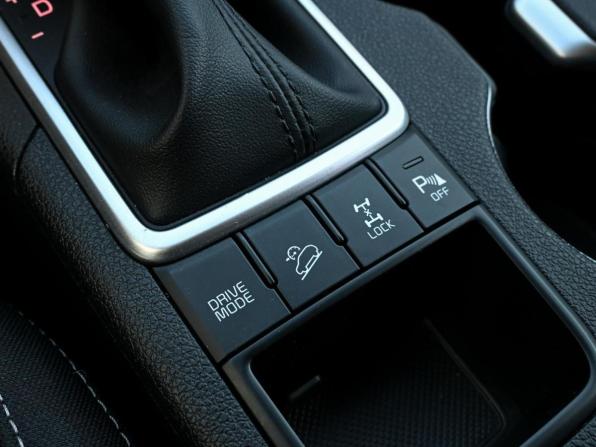 Kia Sportage IV Рестайлинг с пробегом 2022 года, цена 3 079 000 рублей, 12427 км, внедорожник, Автокод Объявления