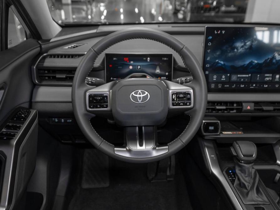 Toyota RAV4 VI (XA60) Москва  - изображение 11