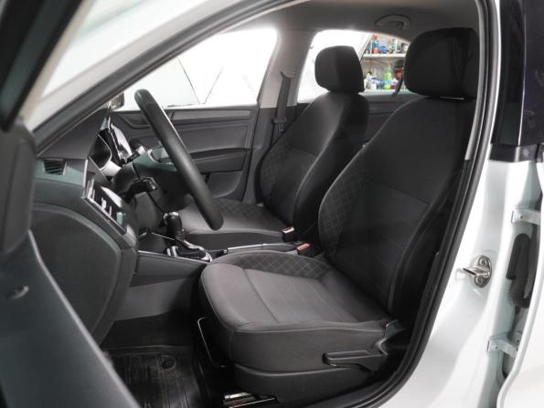 Skoda Rapid II с пробегом 2020 года, цена 1 384 000 рублей, 209764 км, лифтбек, Автокод Объявления
