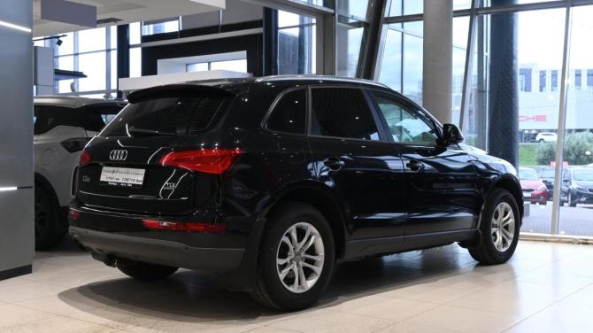 Audi Q5 I (8R) Рестайлинг с пробегом 2014 года, цена 1 445 000 рублей, 276000 км, внедорожник, Автокод Объявления