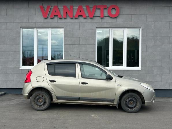 Renault Sandero I с пробегом 2010 года, цена 299 000 рублей, 277800 км, хэтчбек, Автокод Объявления