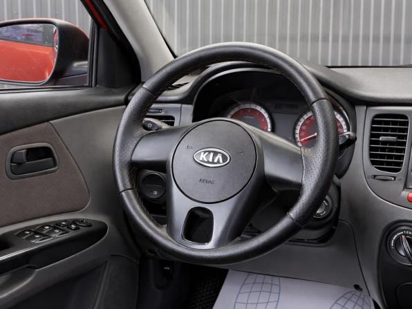 Kia Rio II Рестайлинг с пробегом 2010 года, цена 507 000 рублей, 202948 км, седан, Автокод Объявления
